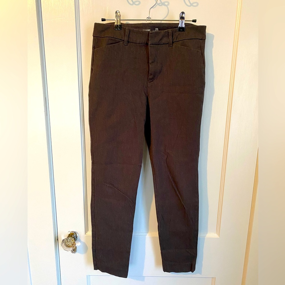 Gray Old Navy Pixie pants, high waisted, ankle length, women’s size 4